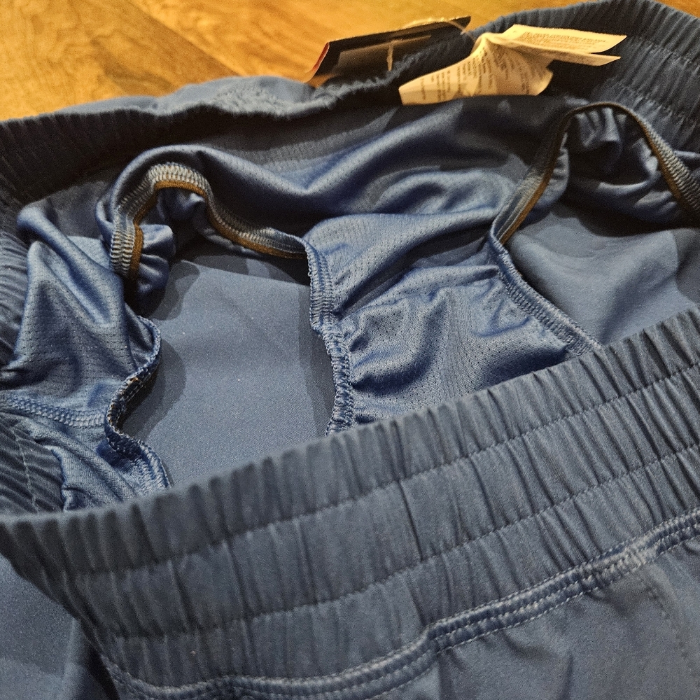 Reebok Running Shorts - Picture 3 of 5